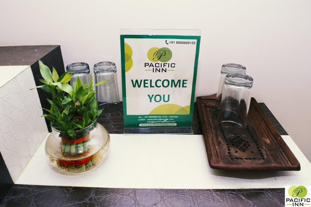 Pacific Inn Eco Central グルガウン エクステリア 写真